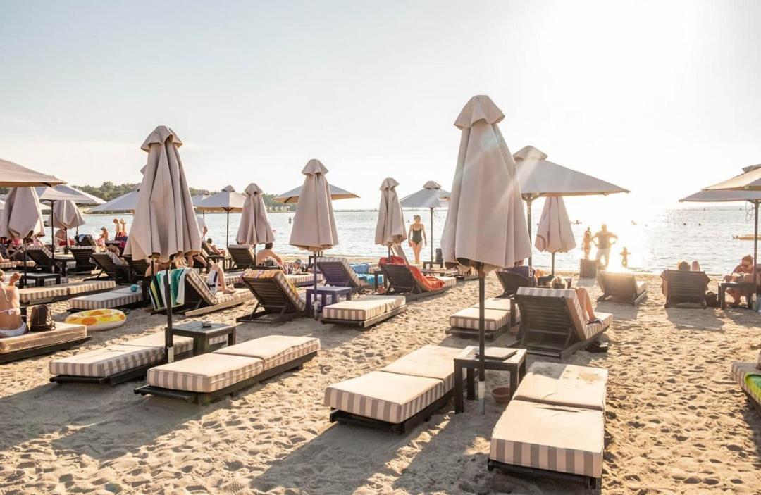 Athens Seaside Glyfada Suites Esterno foto